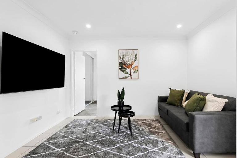 Nerang to Surf - Riverside Escape near Paradise Buzz - Ferienwohnung Gold Coast