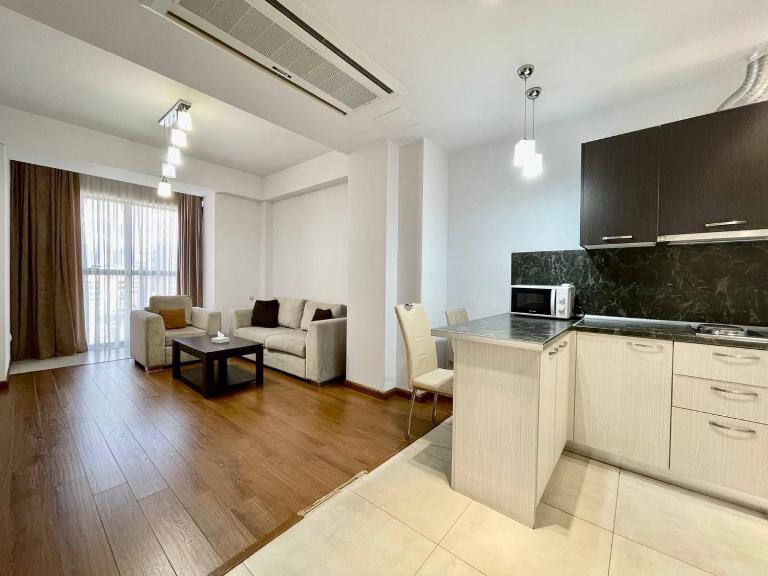 Prime apartment in Byuzand 17 - Chambres d'hôtes Erevan