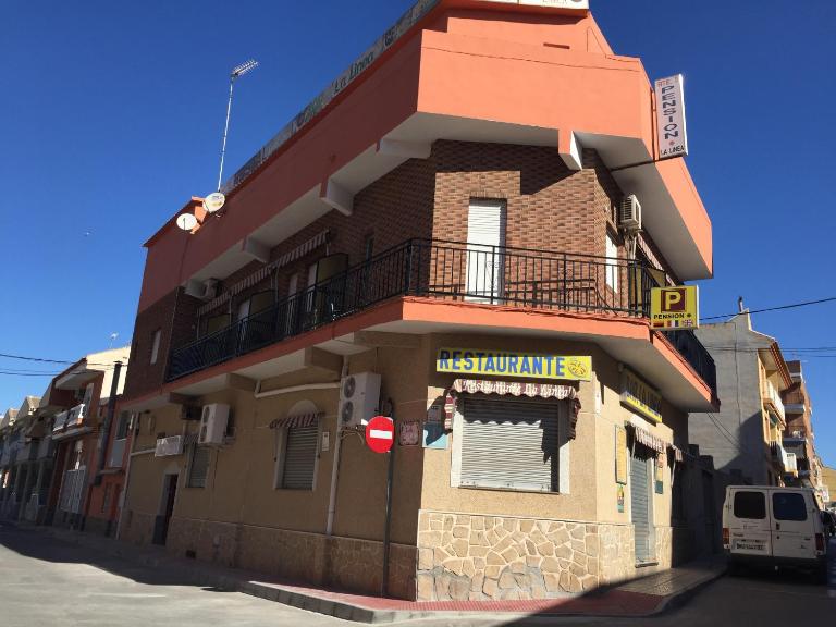 Pension La Linea - B&B El Puerto de Mazarrón