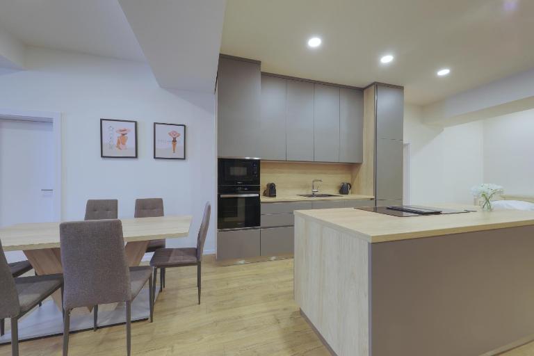 Shone apartment old town 2 bedroom - B&B Bratislava
