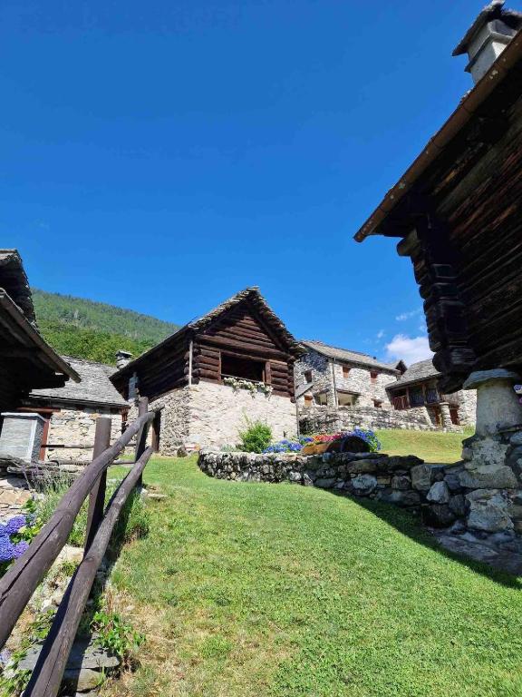 Rustico AdeL - B&B Sornico