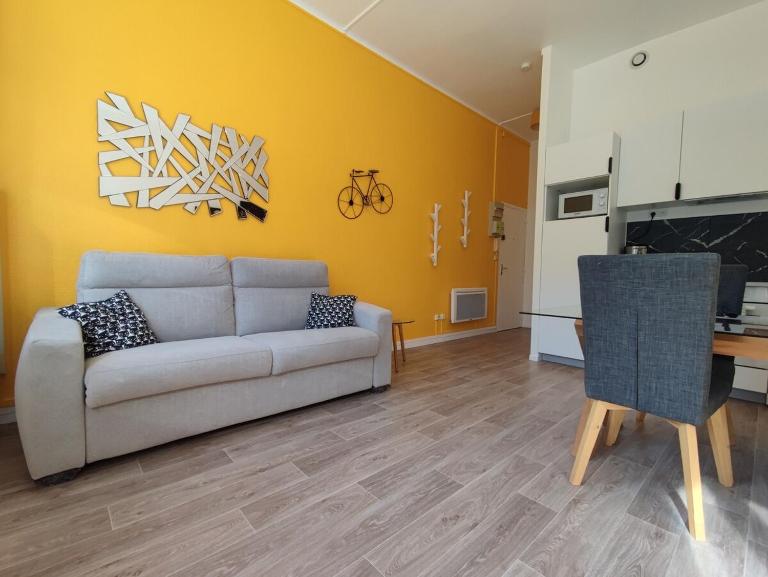 TOK TOK S1 Appartement 1Ch Moderne Plein Centre - Chambres d'hôtes Seclin