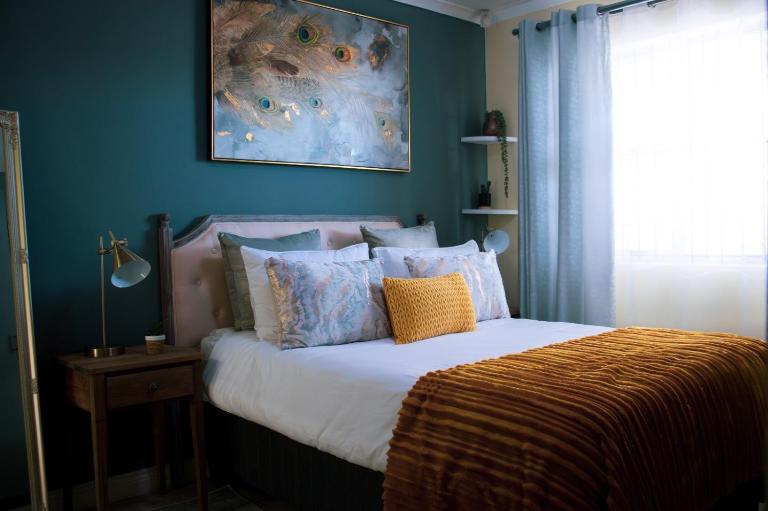 Coastal Haven at 12 On the Ridge - B&B Port Elizabeth