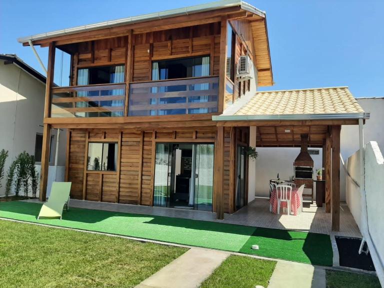 Sobrado Belo Campeche - a poucos passos da Praia - Chambres d'hôtes Florianópolis