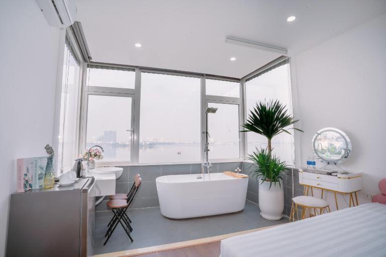 Hà Thành Stay - Lake View Residence - B&B Hanoi