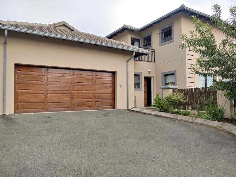 Sunrise Mountain Views - B&B Krugersdorp