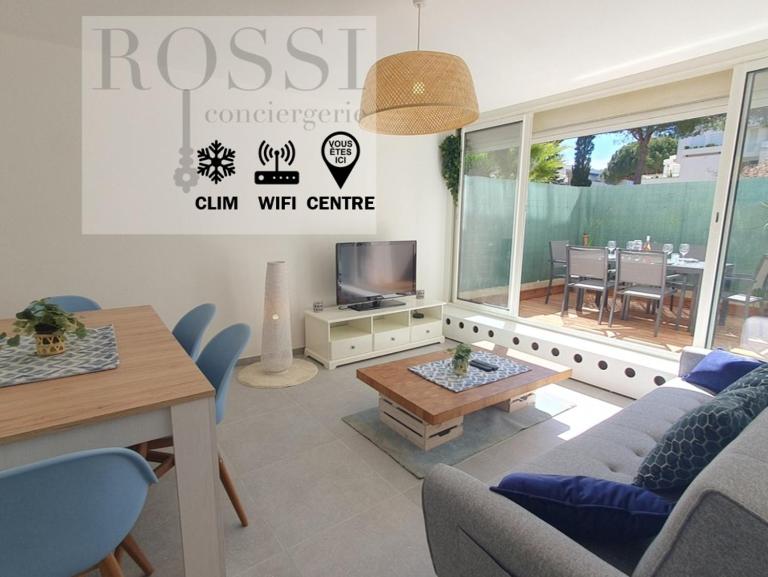 T3 double terrasses CLIM WIFI en Centre-ville - ROSSIconciergerie - Linge inclus - B&B La Grande-Motte