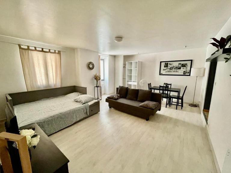 Le Bien Placé tout confort - B&B Orange