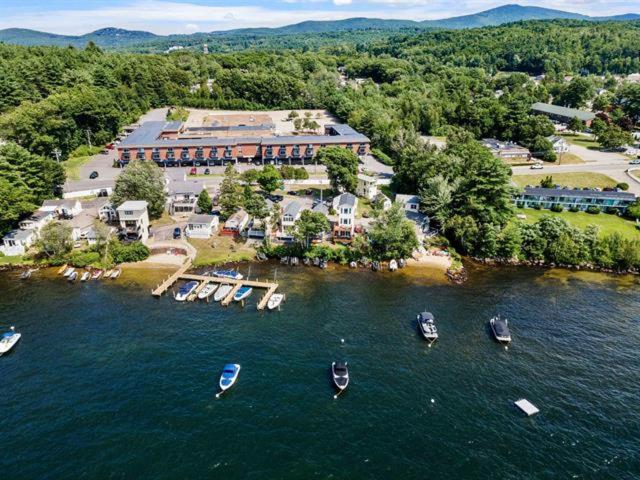Paugus Bay Condo Close to it All - B&B Laconia