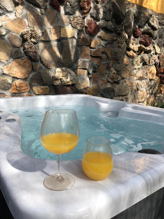 Guesthouse Near Sequoia & Kings Canyon Parks - B&B Soquel