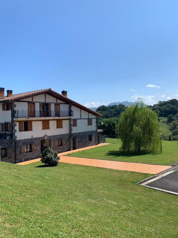 casa rural larre aundi - B&B Rentería