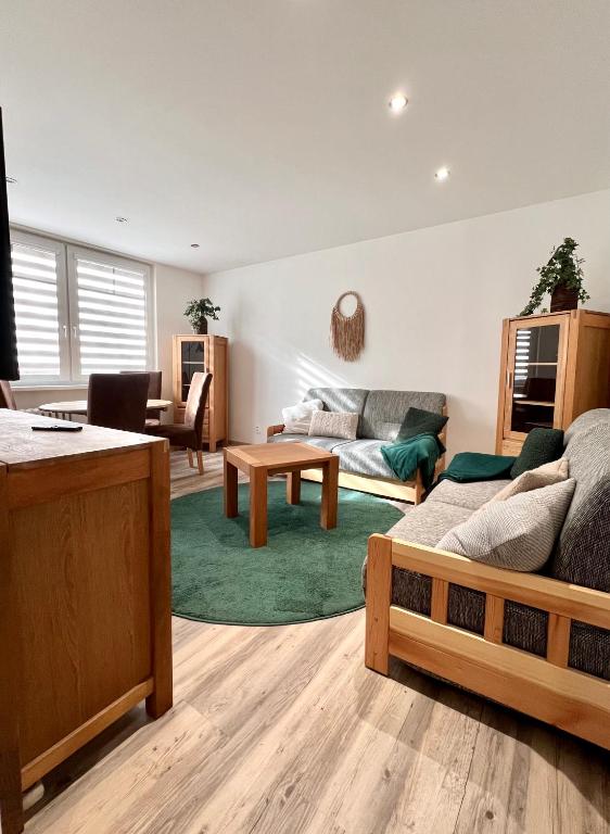 Domov Daleko od Domova - Školní - B&B Klášterec nad Ohří