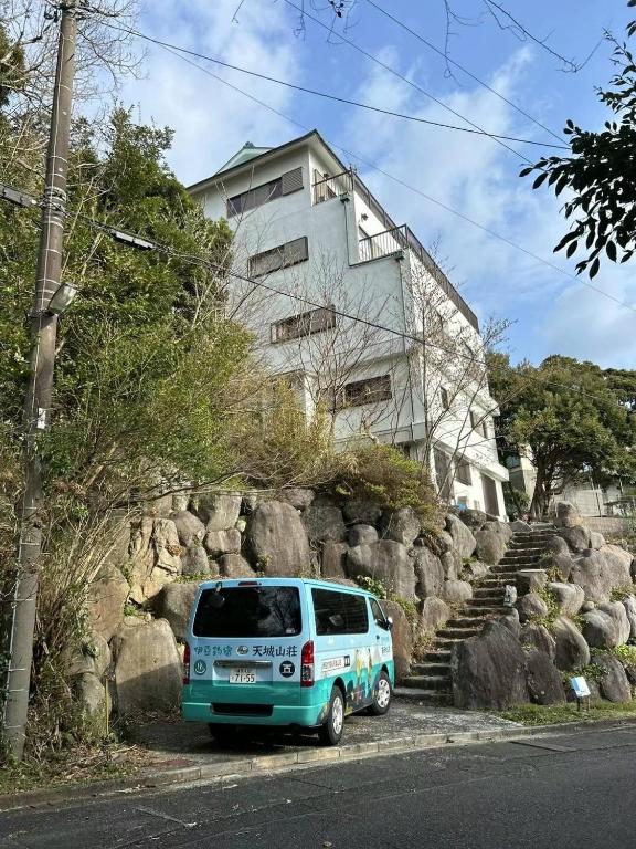 Izu Tsuli Yado & Amagi Sansō - B&B Izu