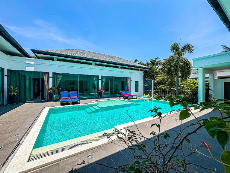 VILLA DESTINY - Luxury Villa Near Nai Harn Beach - B&B Ban Sai Yuan