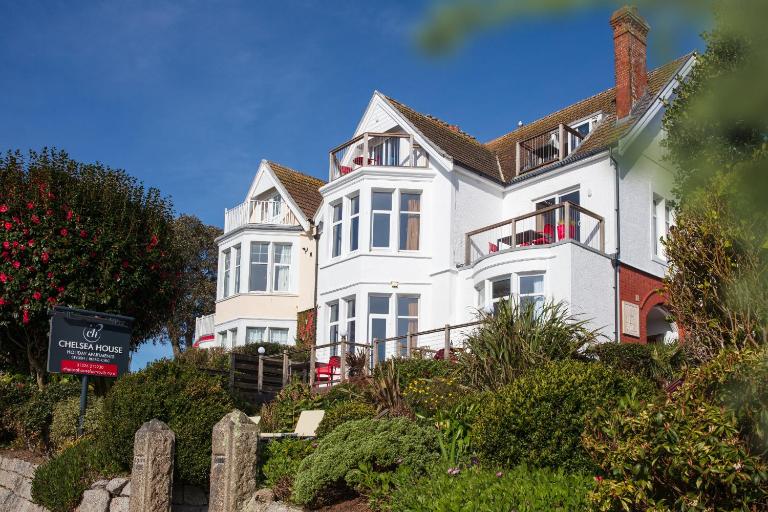 Chelsea House Holiday Apartments - B&B Falmouth