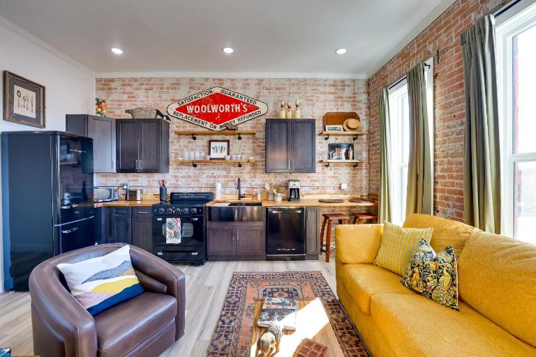 Walk to Shops & Eats: Charming Dtwn Emmett Apt! - B&B Emmett