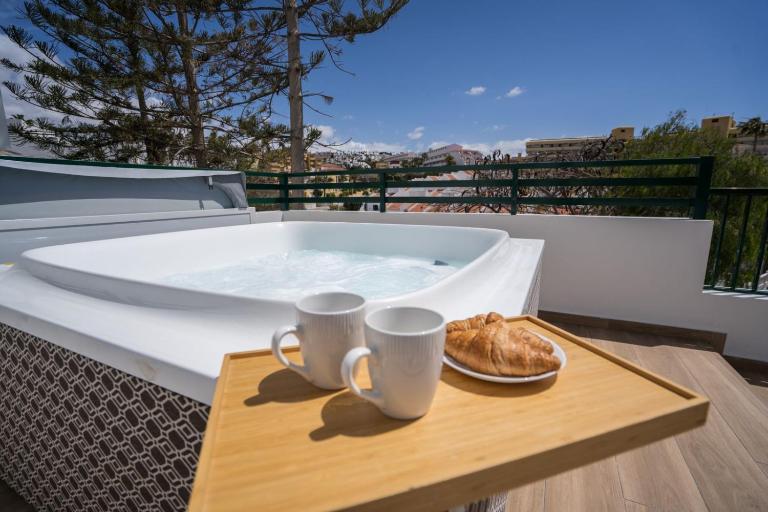 Terrazza Luxury Costa Adeje - Chambres d'hôtes Adeje
