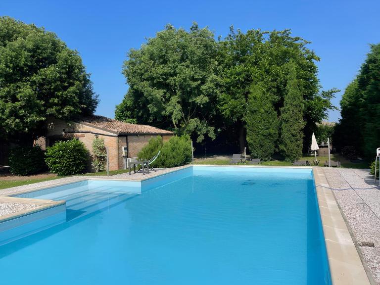 Gelsomono - Piccolo rifugio nel verde con piscina esclusiva - B&B Ferrara