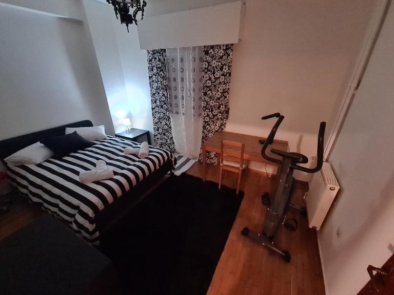 Big apartment in Ioannina - B&B Ioánina