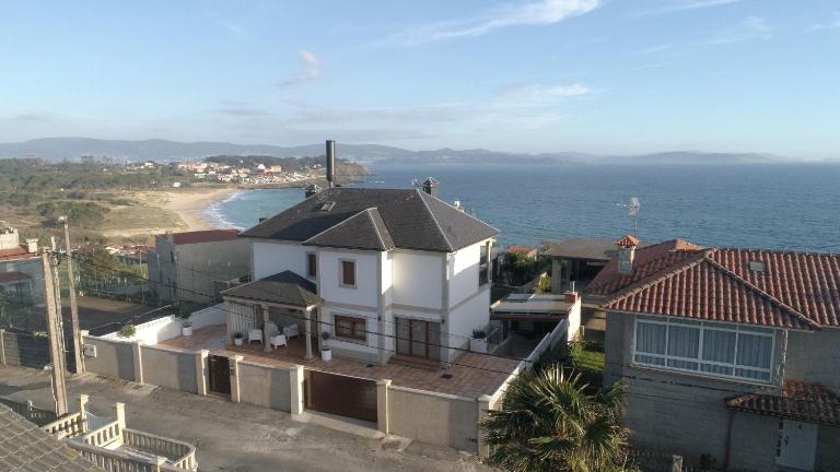 Villa Montalvo Beach-Piscina climatizada - B&B Montalvo