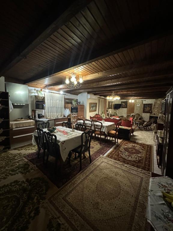 Archontiko Brides of Meteora - B&B Kalampáka