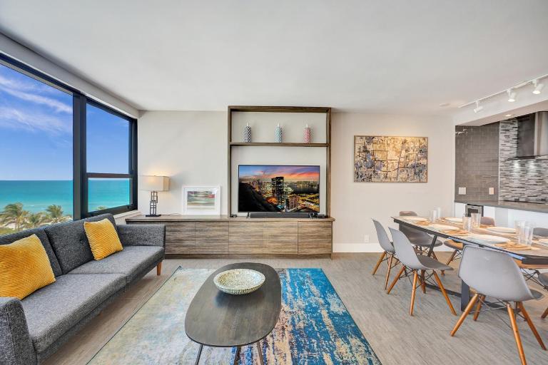 Luxury Condo with Resort Amenities Pools Gym and Sauna 804 - Ferienwohnung Miami Beach