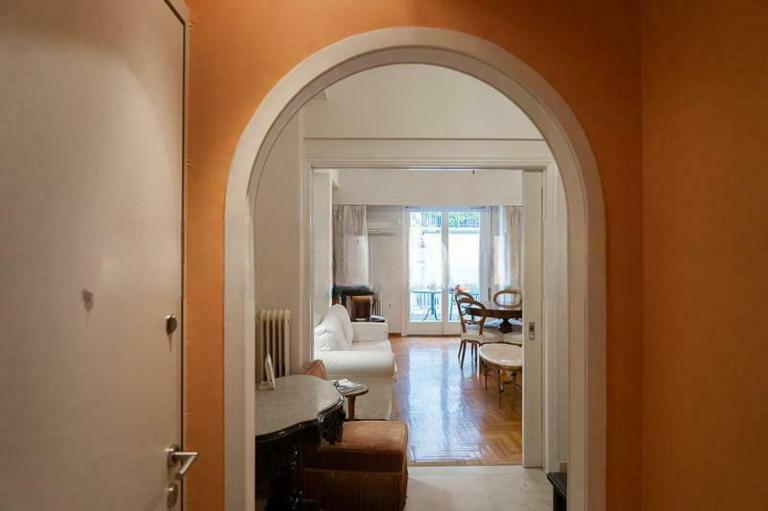 Premium Plaka Apartment in Historic Athens City - B&B Athens