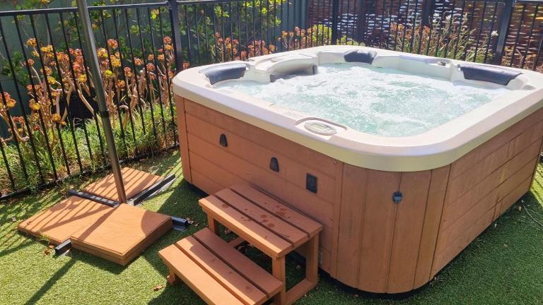Family and Spa Oasis - Ferienwohnung Cowes