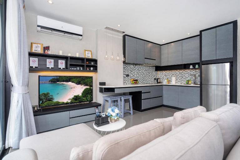 Green View Suite CTG P210 at Tropics Kamala Residence near Fantasea - B&B Ban Kamala