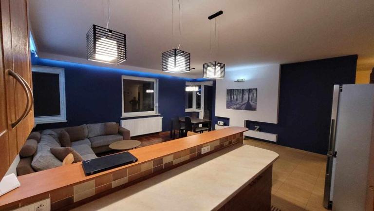 Apartament Wolności - 85 metrowe mieszkanie na wyłączność - Bed and Breakfast Gdynia