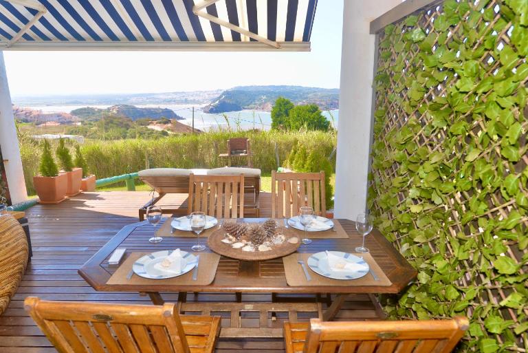 Sunset - Fantastic 1 bedroom apartment sleeps 4 in amazing complex - Bed and Breakfast São Martinho do Porto