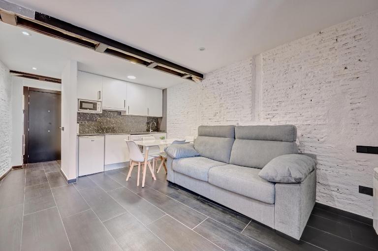 Apartamentos Vinomium by Clabao - Bed and Breakfast Logroño