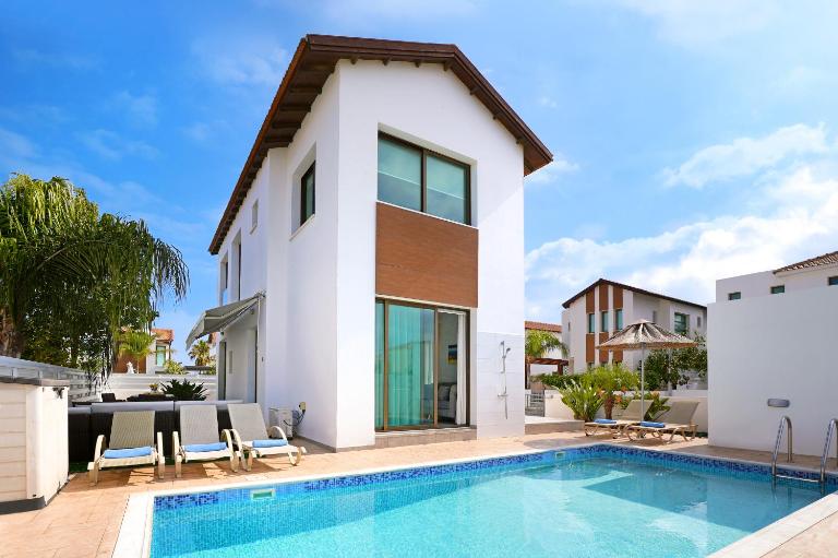 Villa Calliopi - Chambres d'hôtes Protaras