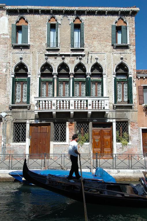 Palazzo Odoni - B&B Venice