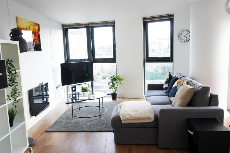 Opulent Apartment City Centre - B&B Sheffield