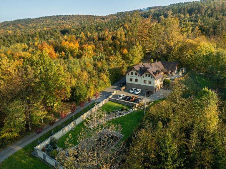 Na kraji lesa - B&B Valašské Meziříčí