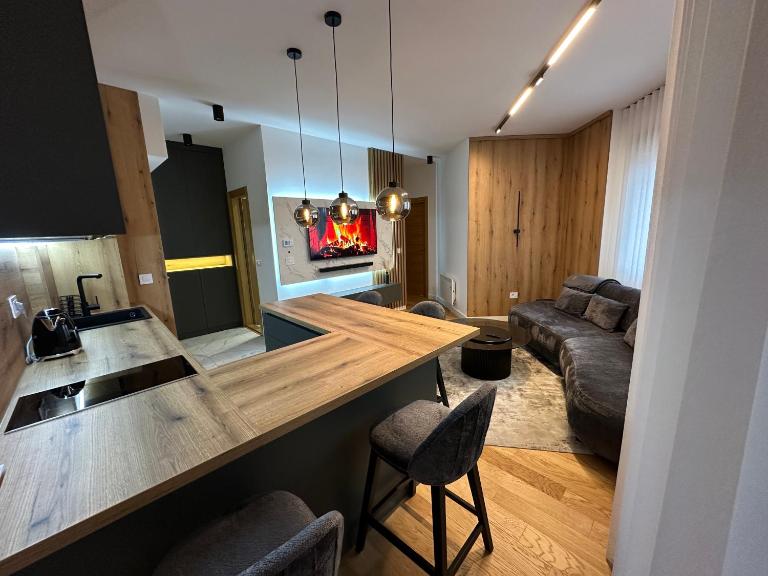 Square Luxe Residences - B&B Zlatibor