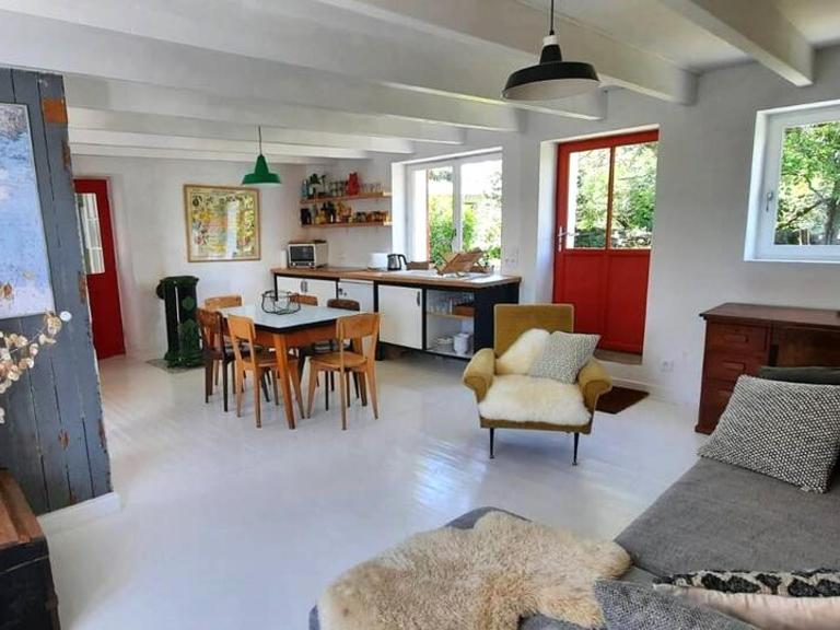 Maison charmante au calme avec jardin à Kerlard - FR-1-813-24 - Chambres d'hôtes Groix