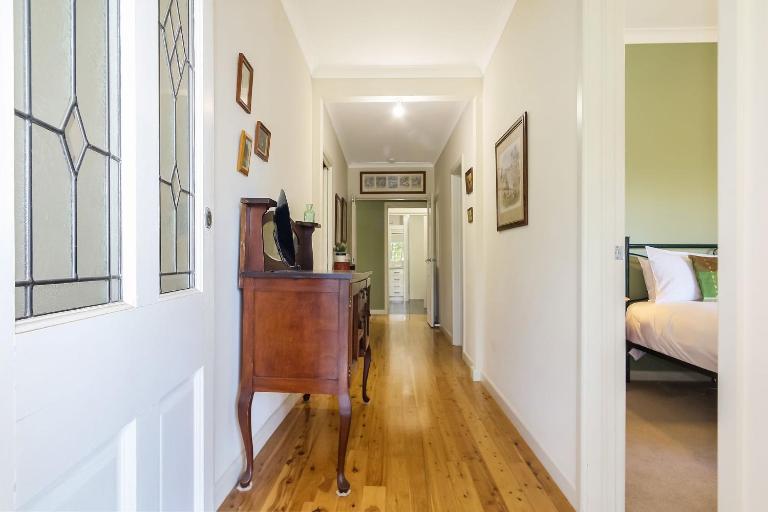 The Bark Hut - Bed and Breakfast Beechworth