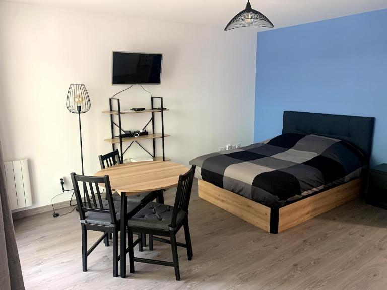 Appartement T1 proche aéroport - Chambres d'hôtes Saint-Jacques-de-la-Lande