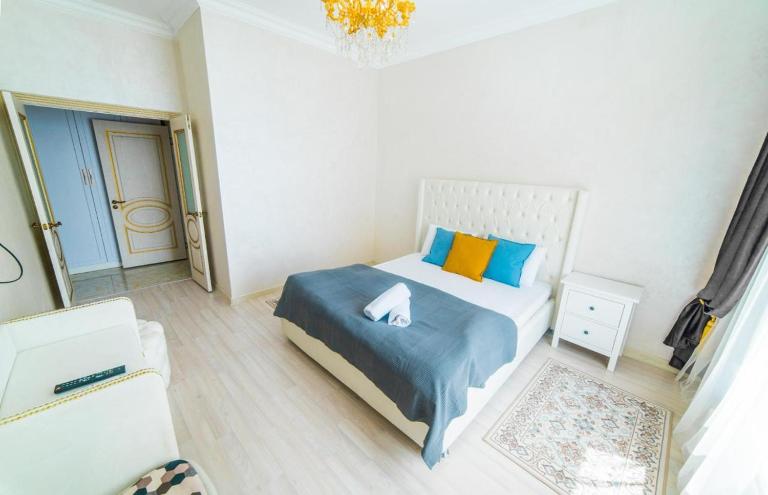 Central Avenue - Ferienwohnung Almaty