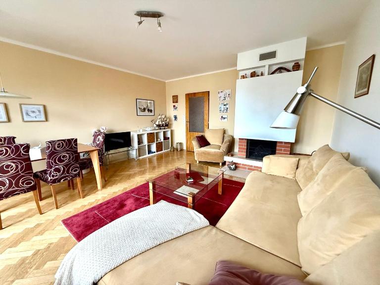 Útulný byt pár kroků od lázeňské fontány - B&B Poděbrady