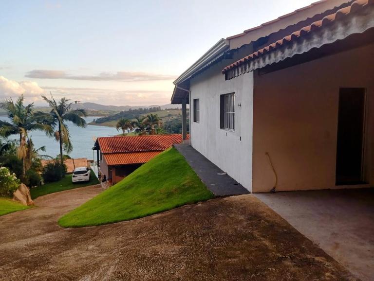 Casa vista incrível da Represa - B&B Joanópolis
