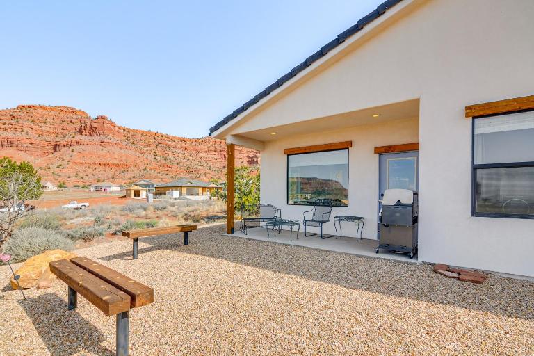 Stunning Red Rock Views! Kanab Home By Nat’l Parks - B&B Kanab