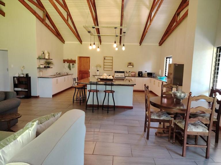 The Goat House Farmstay - Chambres d'hôtes Mbombela