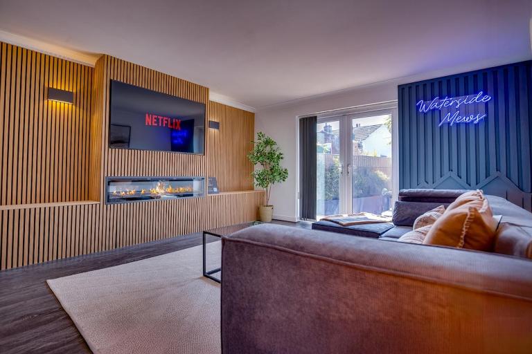 Hot Tub, Private Parking, King Bed, Beach luxury - B&B Cleethorpes