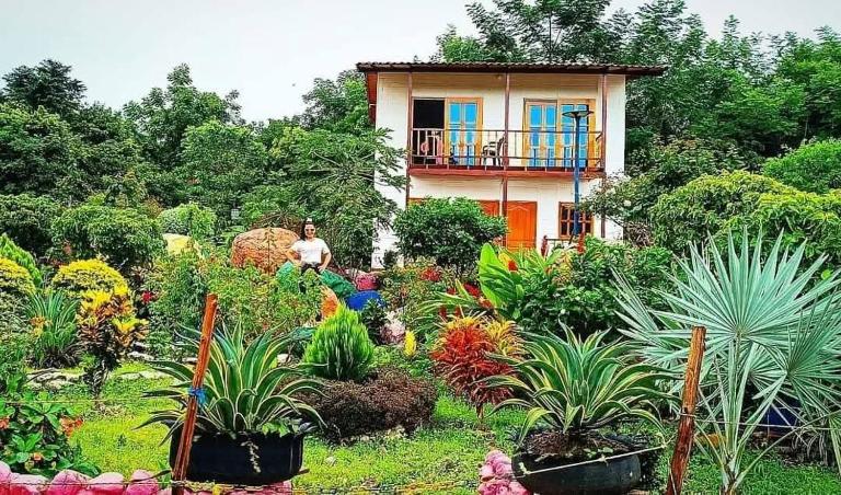 Centro recreacional y turístico Villa Leones - Bed and Breakfast La Jagua de Ibirico