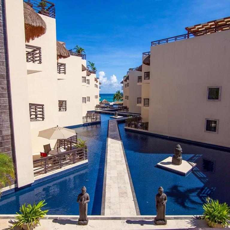 Awesome apartment at Aldea Thai Beachfront - Ferienwohnung Playa del Carmen