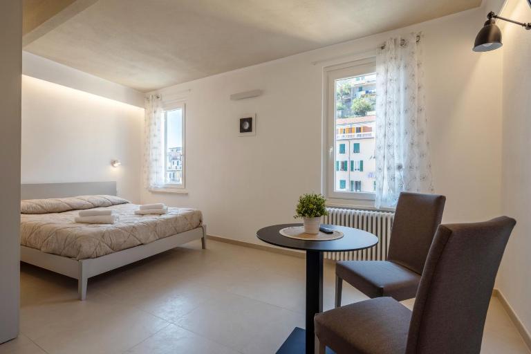 Locus Amoenus - B&B Riomaggiore