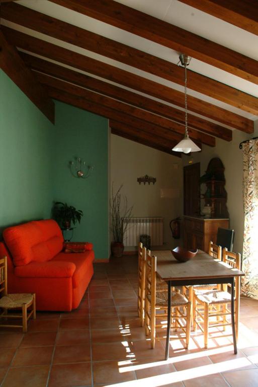 Apartamentos Casa Vidal - B&B Adahuesca